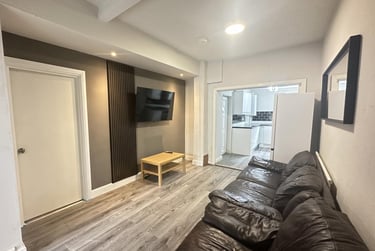 5 bed house, Kinross Road, Longsight, Manchester, M145DT - Image 3